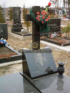 Хрест гранітний СТ.34