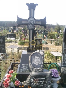 Хрест гранітний СТ.38