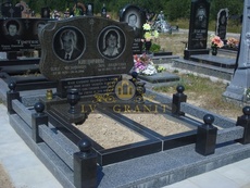 Огорожа з граніту М.28
